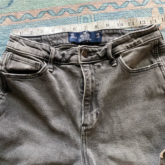 🥳🥳Hollister Charcoal Ultra High Rise Mom Straight-Leg Vintage Women's Jeans - Picture 9 of 9
